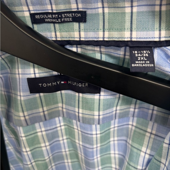 Tommy Hilfiger Men’s 2XL Blue/Green Checked Pattern Classic Button Down Shirt - Picture 6 of 10